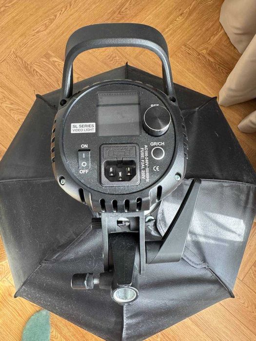 Постоянный свет Godox SL-60W