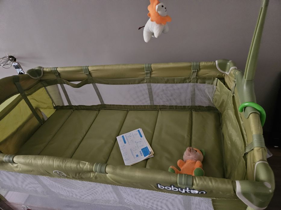 Продам детский манеж