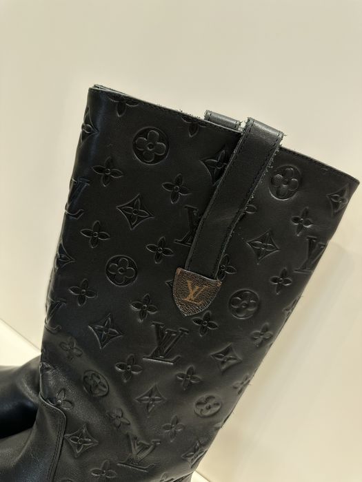 Продаю сапоги, люкс