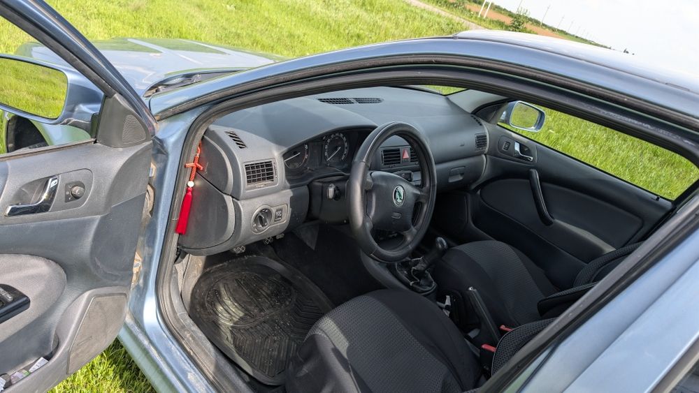 SKODA Octavia 2008 — imagine 4