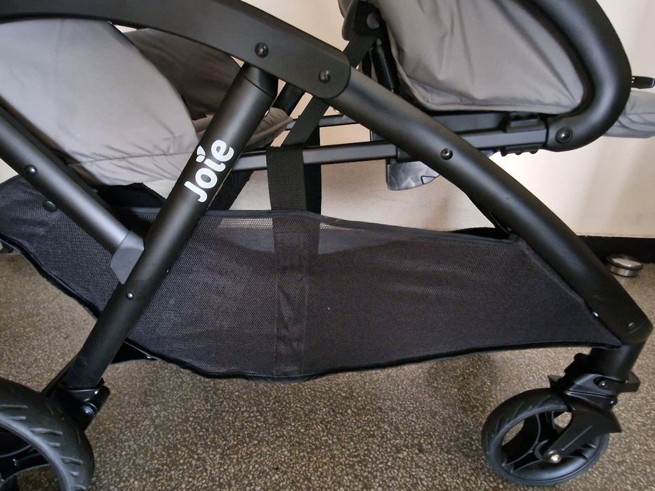 Двойна количка Joie evalite duo за близнаци или породени деца