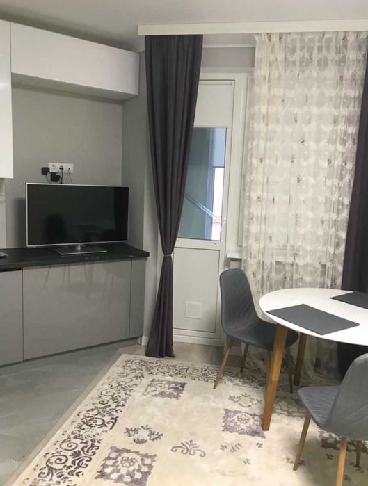 Дава се под наем Едностаен апартамент в София, Света Троица - 38 кв.м за 375 € - Снимка #1