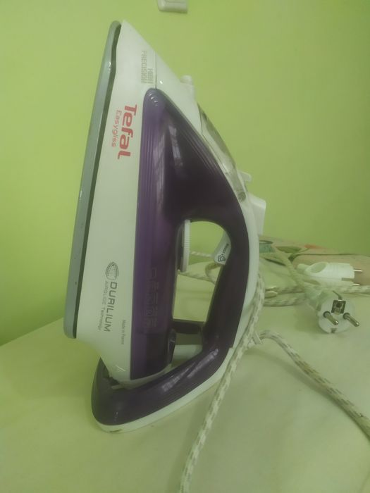 Продаётся импортный утюг