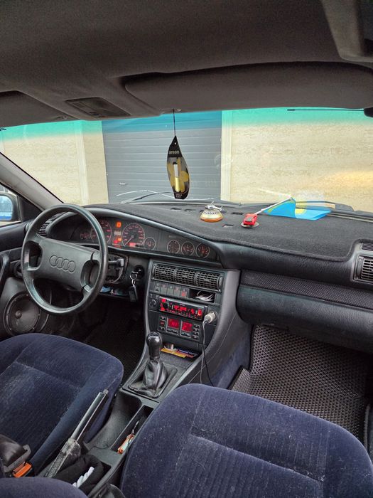audi 100 с4 2.6.