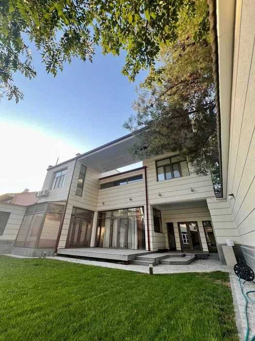 Стаётся  дом Мирзо-Улугбекском районе | IT-Park  600м2