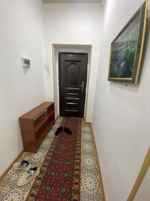 Сотилади 1 хона 2 хона килинган оилага