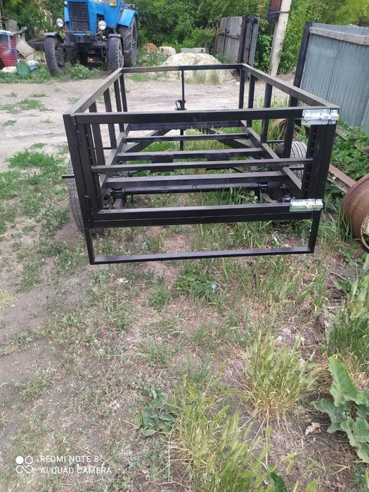 Продам легковой  прицеп коневоз!!