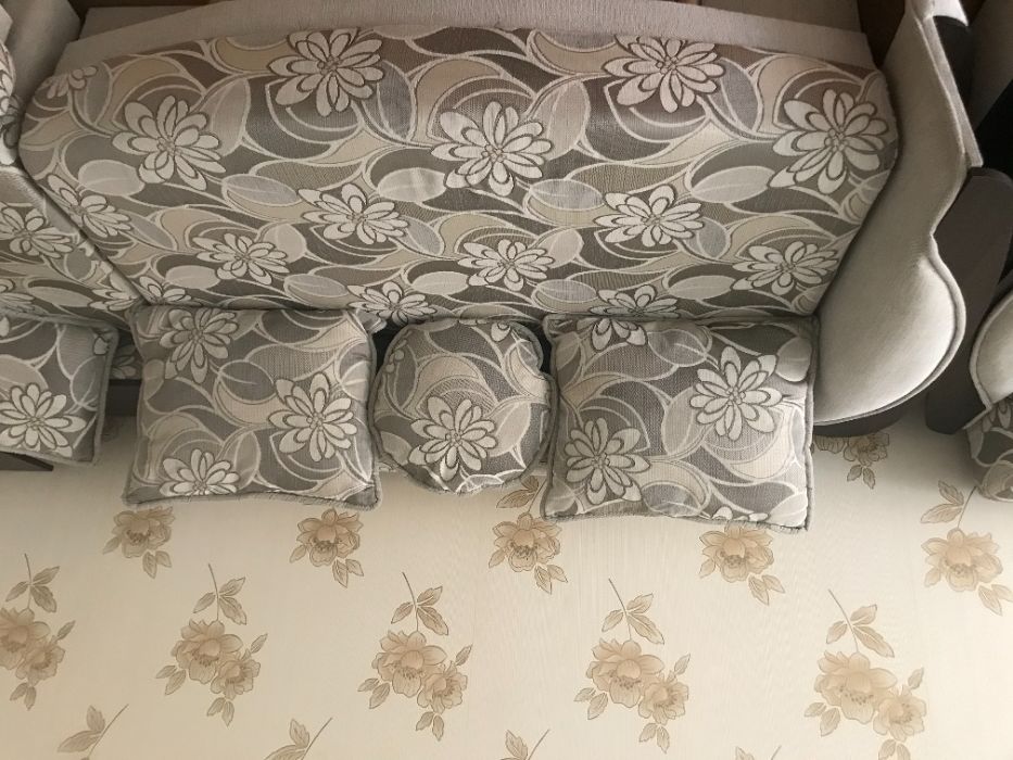 Продам мягкий уголок