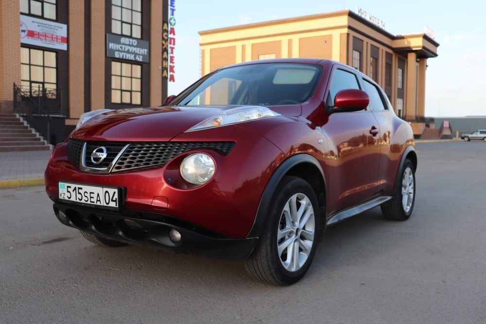 Nissan Juke в отличном состояний Газ Бензин!!!