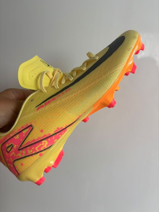 Ghete de fotbal nike marime 40