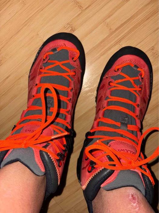 Salewa Rapace gtx bocanci drumetie 3 sezoane NOI la OFERTA