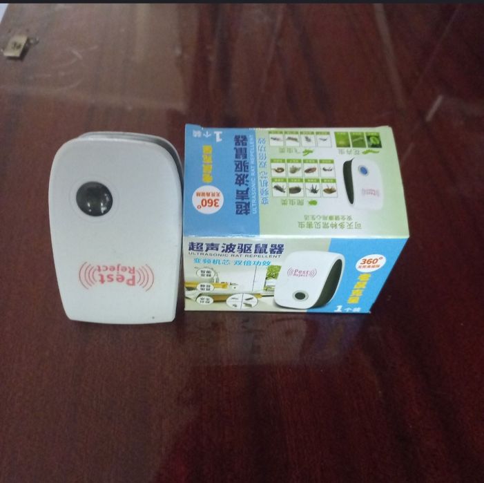 Ловушка для комаров.Отпугиватель тараканов,комаров,крыс.