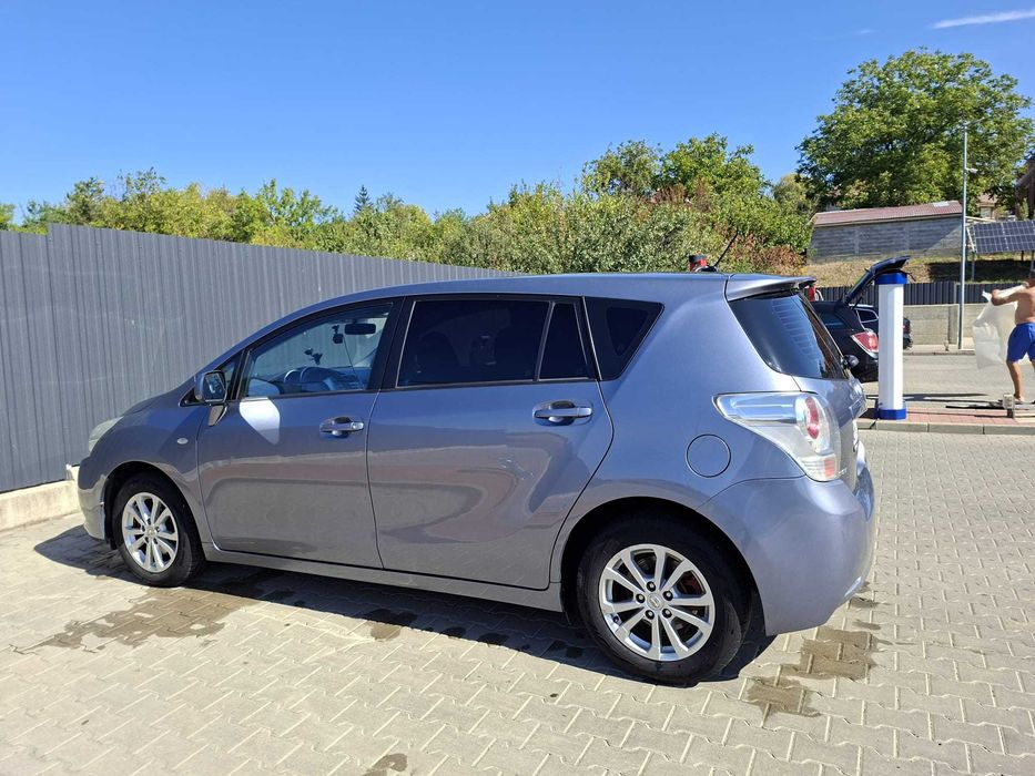 TOYOTA Verso 2012 — imagine 3