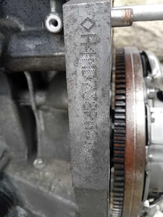 Piese motor H4 1,6 sce