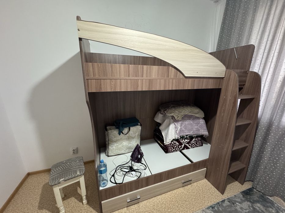 Двух ярусная кровать