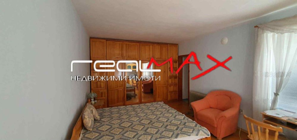 Продава се Къща в Казанлък - 220 кв.м за 910 €/кв.м - Снимка #13