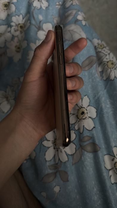 Продам Iphone 11pro