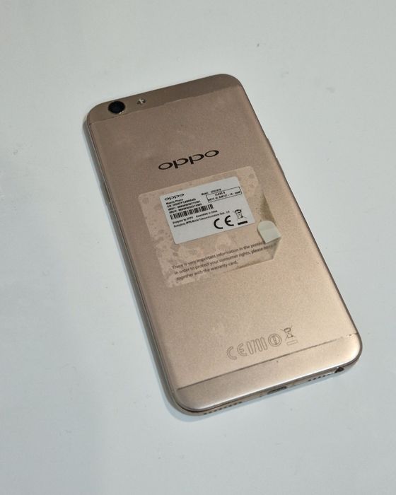 Telefon Oppo perfect funcțional