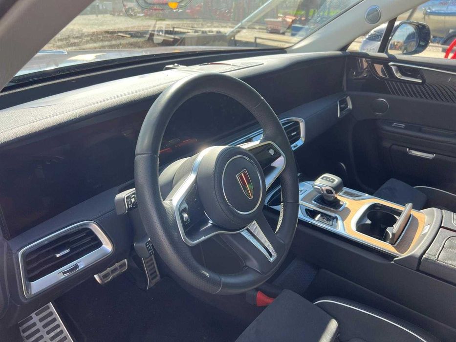 Hongqi E-HS9 • SUV Electric Premium • 551 CP / Autonomie 440 km • Full