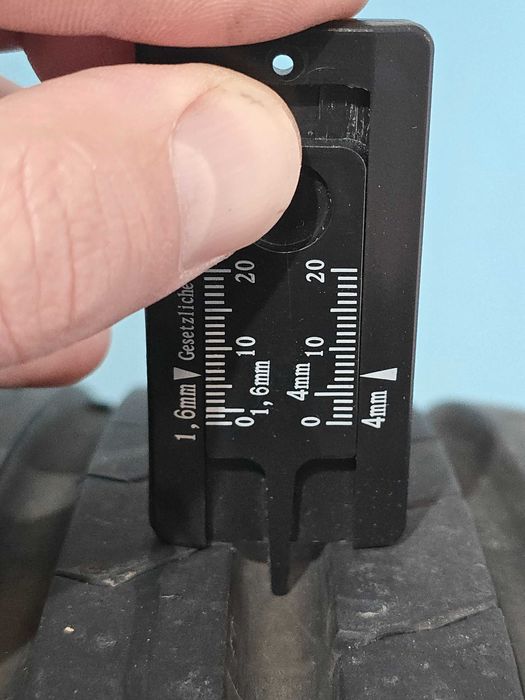 CONTINENTAL Premium Contact 7 205/55/19 91H