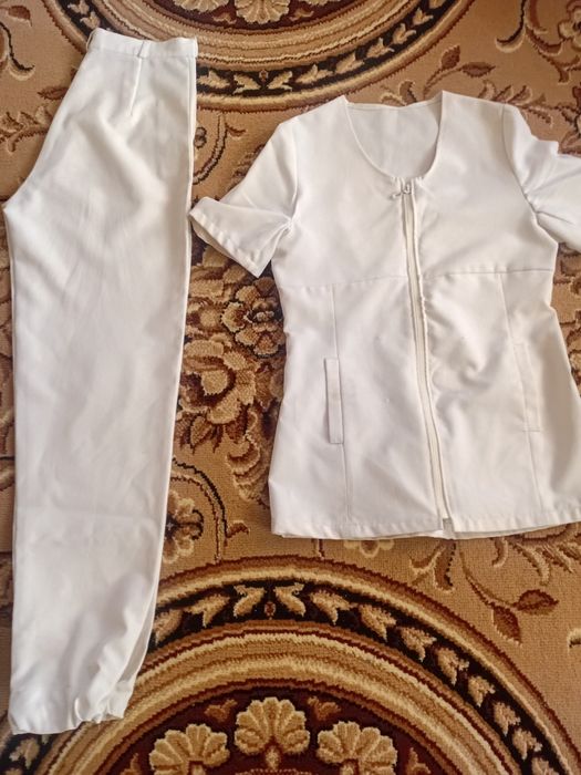 Продам медицинские формы б.у