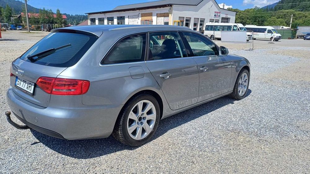 Autoturisme audi a4 b8