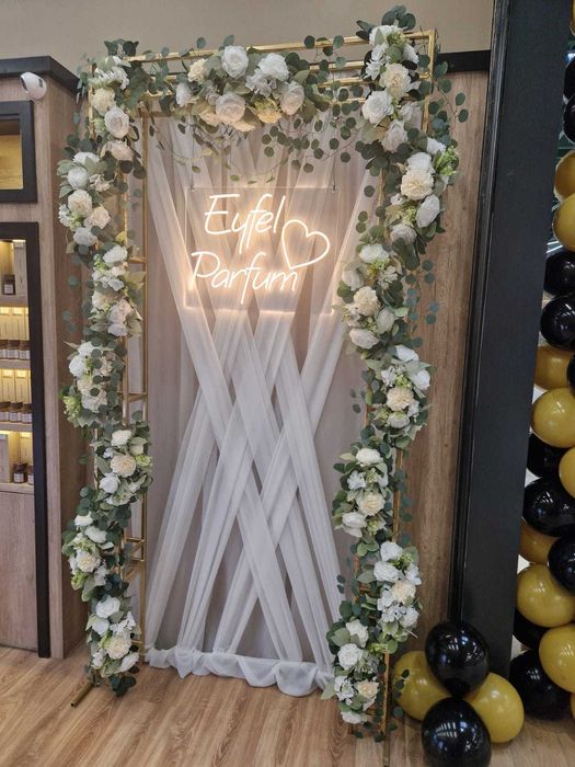 Decorațiuni și Aranjamente Profesionale pentru Evenimente Speciale