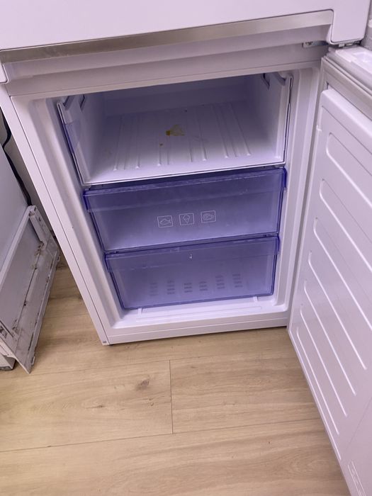 Холодильник бренд-беко