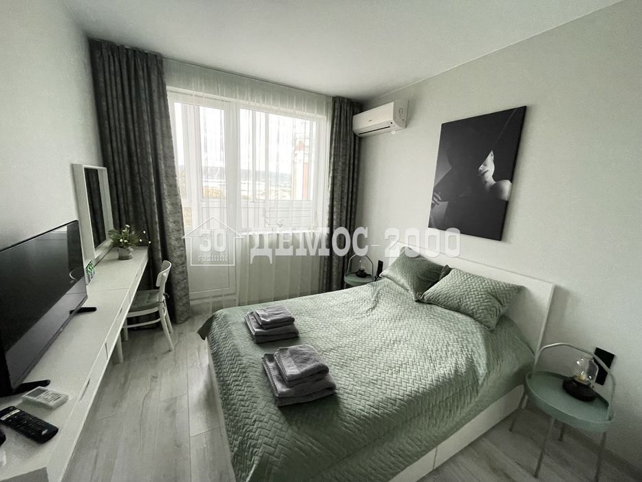 Дава се под наем Двустаен апартамент в Варна, ЖП Гара - 75 кв.м за 765 € - Снимка #10