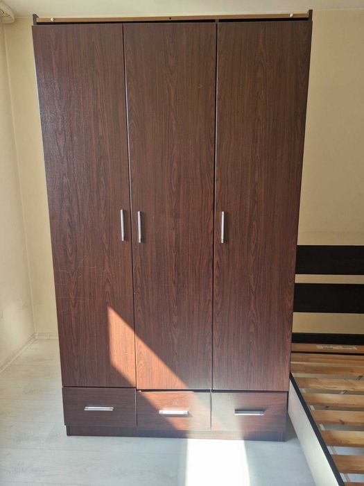 Подарявам гардероб