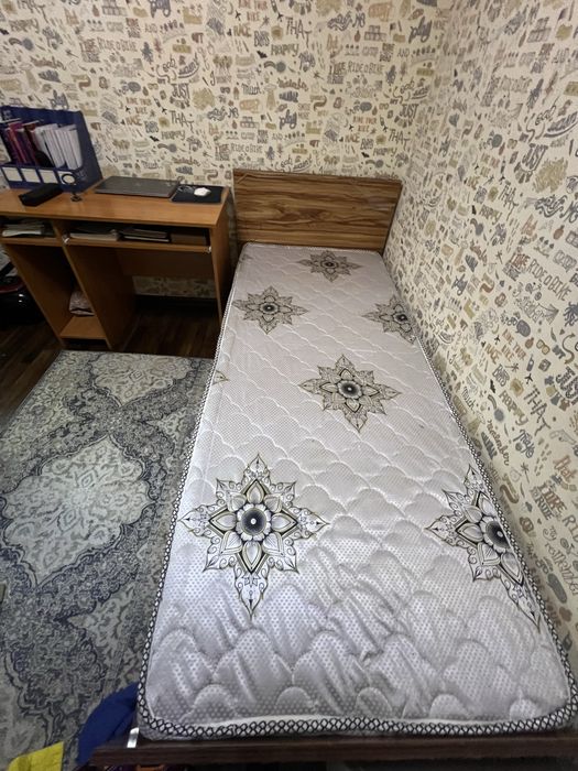 Продаются детс камод, парта и кровать