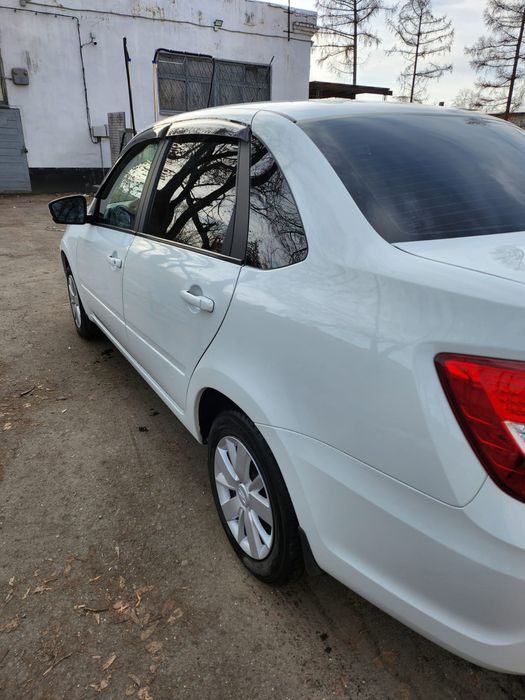 Авто Лада Гранта