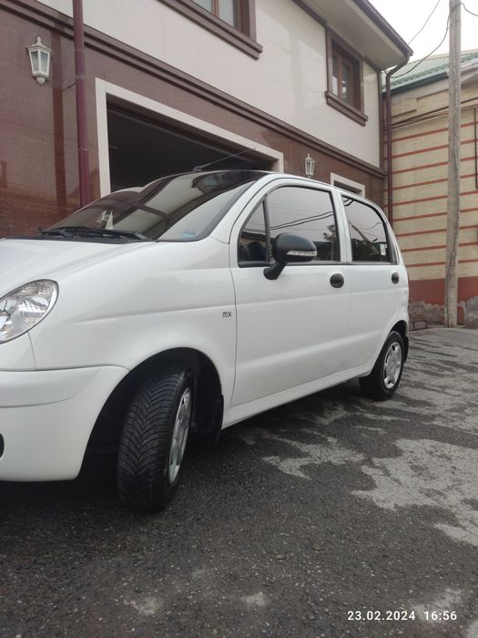 Matiz sotiladi 2 pozitsiya yevro