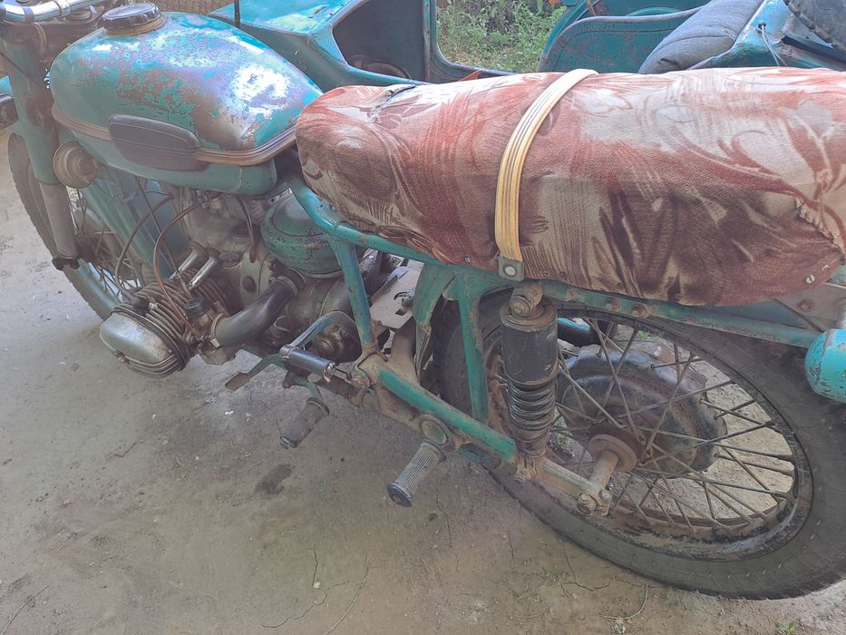 Продам Урал 12 в