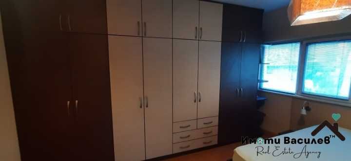 Продава се Тристаен апартамент в София, Център - 93 кв.м за 1426 €/кв.м - Снимка #5