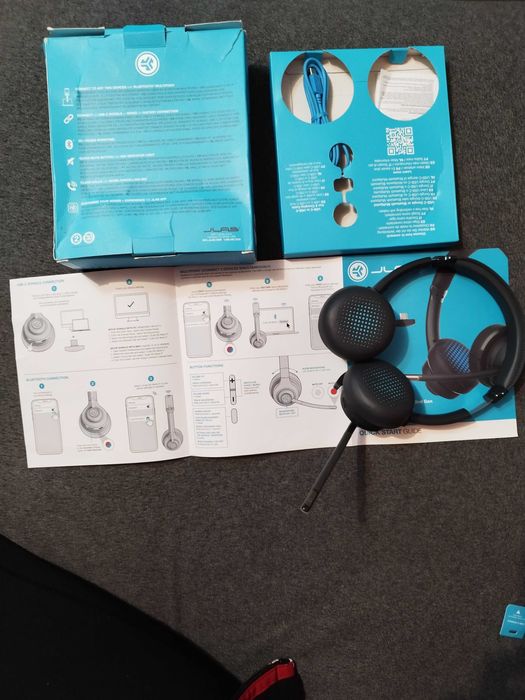 Безжични слушалки със шумопотискащ микрофон