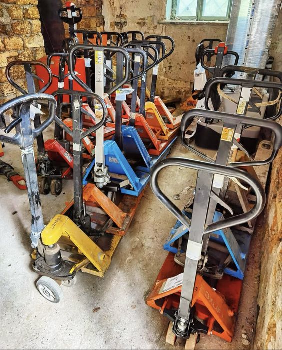 Сервис по ремонту трансполетов, штабелеров и рохлей. Гарантия качества