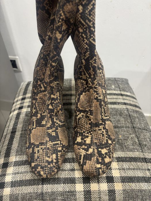 Botine  h&m marimea 40