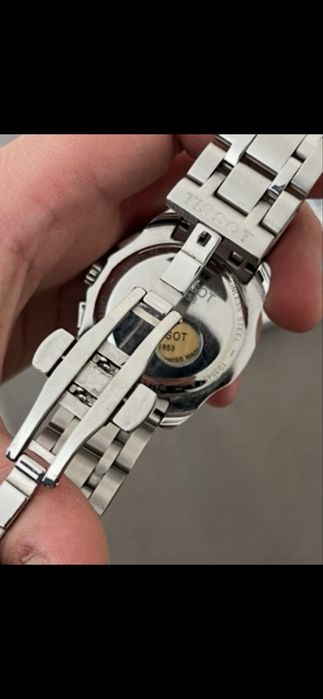 Продам наручные часы Tissot
