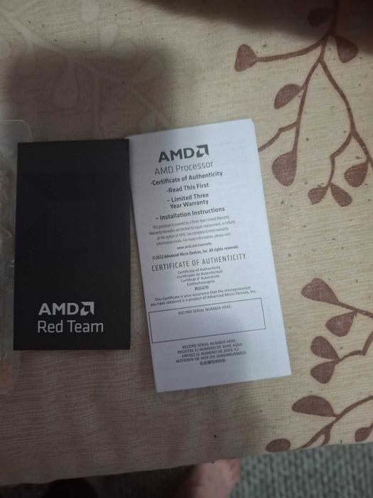 De vanzare cooler plus procesor Am5 Ryzen 7 7700...