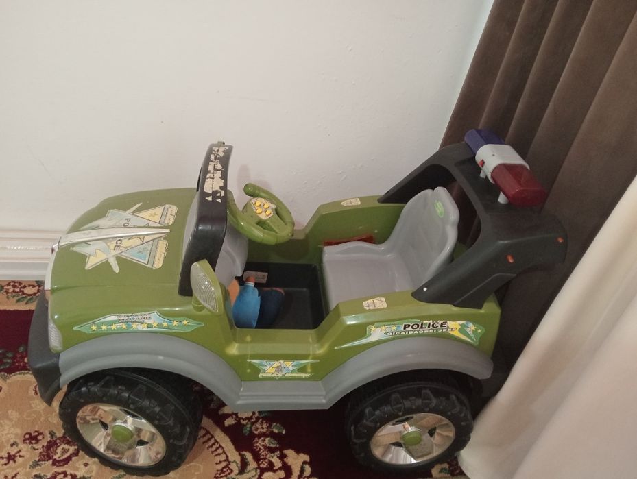 Машина игрушка для мальчика