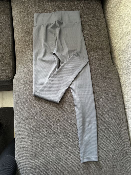 Клипове, панталони