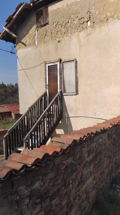 Продава се Къща в с. Усойка, Област Кюстендил - 80 кв.м за 325 €/кв.м - Снимка #2