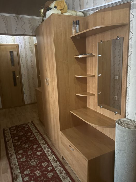 Шкаф, тумба для прихожей…