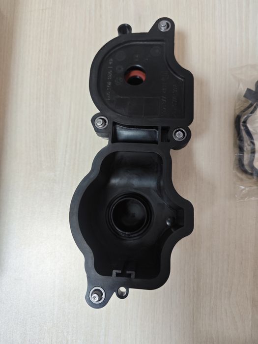 Клапан картерни газове bmw e70 e71 e60