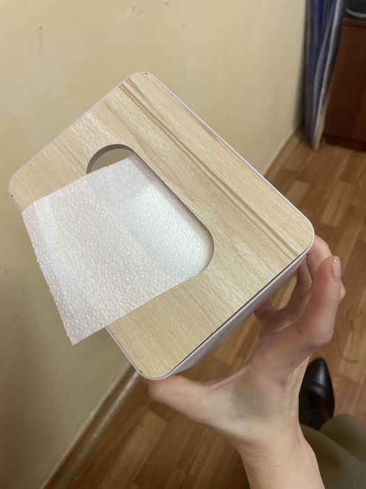 Салфетница (почти новая)