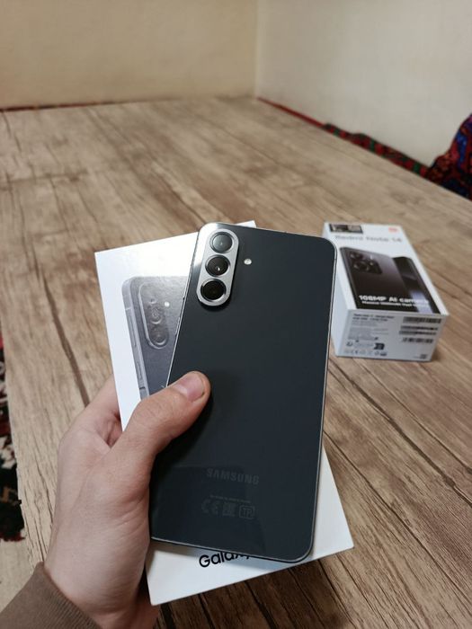 Samsung A56 8+8/256 karopka ful 325$