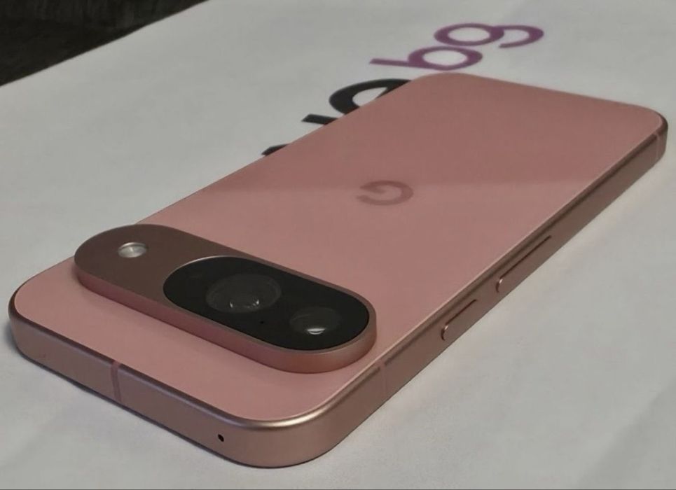 КАТО НОВ 128GB Google Pixel 9 Гаранция Ozone 2027 Peony | Pink | Розов