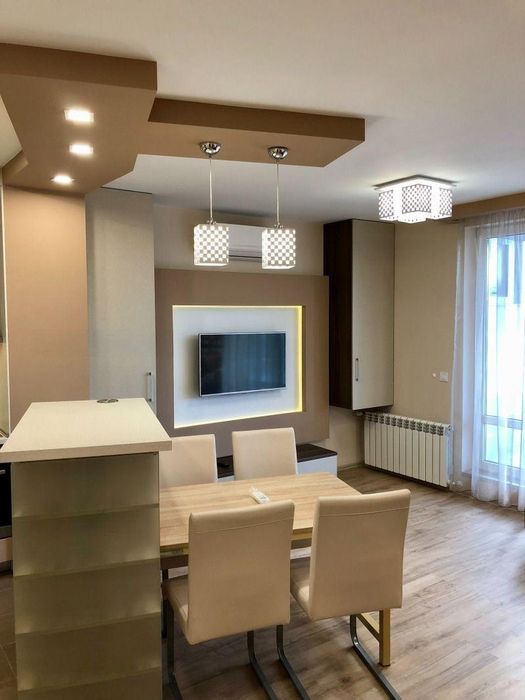 Дава се под наем Тристаен апартамент в София, Кръстова вада - 98 кв.м за 899 € - Снимка #2