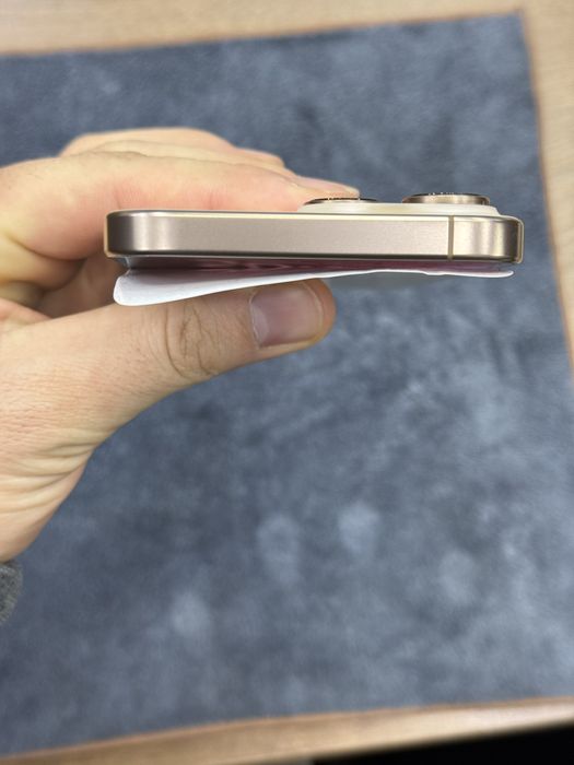 iPhone 16 pro max 256gb desert